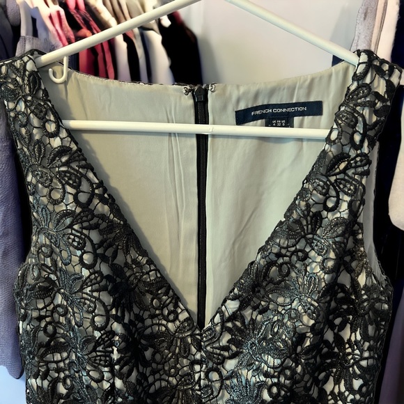 French Connection Size 0 - Picture 3 of 9